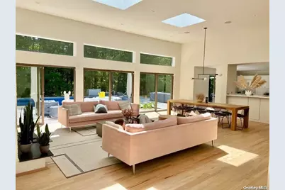 8 Deer Path, Quogue, NY 11959 - Photo 3