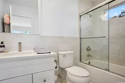 66 Library Avenue, Westhampton Beach, NY 11978 - Photo 17