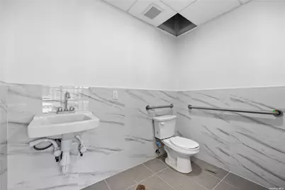 133-20 41st Road #3B, Flushing, NY 11355 - Photo 5