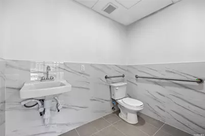 133-20 41st Road #5B, Flushing, NY 11355 - Photo 7