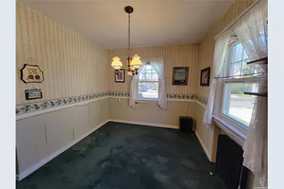 47 Gates Avenue, Malverne, NY 11565 - Photo 7