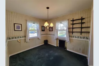 47 Gates Avenue, Malverne, NY 11565 - Photo 5