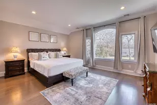 4 Landing Ln, East Quogue, NY 11942 - Photo 11