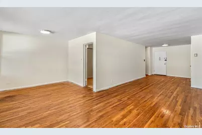 212-30 23rd Ave #3G, Bayside, NY 11360 - Photo 5