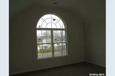 427 Macdonald Avenue, Bellport, NY 11713 - Photo 25