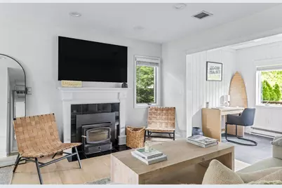 6 West End Avenue, East Quogue, NY 11942 - Photo 5