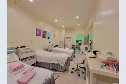 161-07 Northern Boulevard, Flushing, NY 11358 - Photo 3