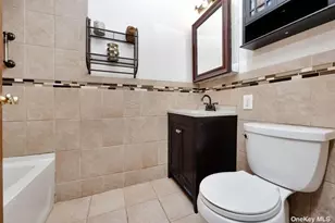 216 Swalm St, Westbury, NY 11590 - Photo 23