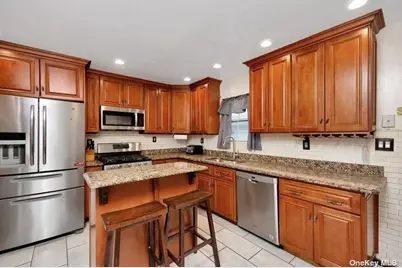 216 Swalm Street #A, Westbury, NY 11590 - Photo 9