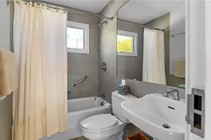 36 Beachwold Ave, Seaview, NY 11770 - Photo 5