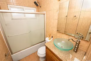 815 Americus Ave, Patchogue, NY 11772 - Photo 15