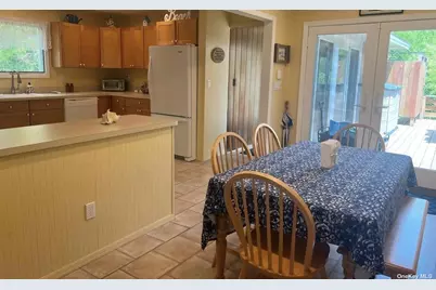 892 Evergreen Walk, Ocean Beach, NY 11770 - Photo 3