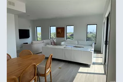 35 Huron Street, Ocean Beach, NY 11770 - Photo 3
