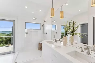 451 Dune Road, Westhampton Beach, NY 11978 - Photo 17