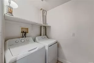263 N Park Dr, Massapequa, NY 11758 - Photo 23