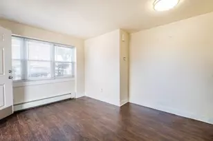 22-61 47th St, Astoria, NY 11105 - Photo 5