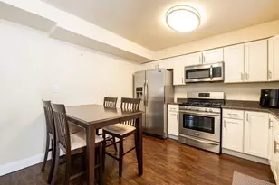 22-61 47th St, Astoria, NY 11105 - Photo 3