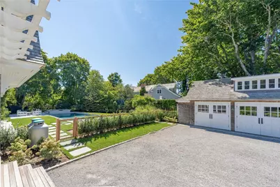 9 Ocean Avenue, Quogue, NY 11959 - Photo 27
