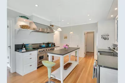 9 Ocean Avenue, Quogue, NY 11959 - Photo 9