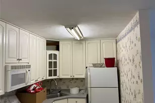 17-85 215th St, Bayside, NY 11360 - Photo 7