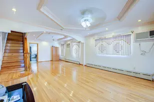 88-27 196th St, Hollis, NY 11423 - Photo 11