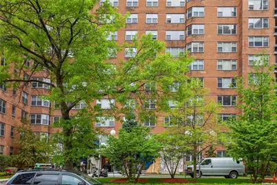 70-25 Yellowstone Boulevard #12O, Forest Hills, NY 11375 - Photo 1