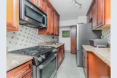 2835 Webb Avenue #7E, Bronx, NY 10468 - Photo 15