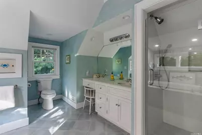 930 W Cove Road, Cutchogue, NY 11935 - Photo 21