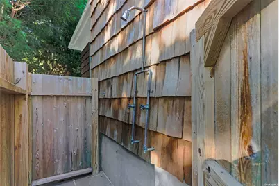 930 W Cove Road, Cutchogue, NY 11935 - Photo 27