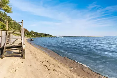 930 W Cove Road, Cutchogue, NY 11935 - Photo 33