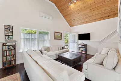 50 Old Main Road, Quogue, NY 11959 - Photo 27