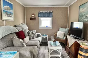 63 Bungalow Walk, Ocean Beach, NY 11770 - Photo 5