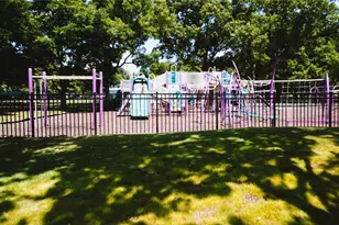 218 Middle Neck Rd, Great Neck, NY 11021 - Photo 29