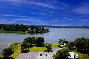 218 Middle Neck Rd, Great Neck, NY 11021 - Photo 29