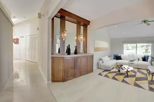 115 S Saxon Ave, Bay Shore, NY 11706 - Photo 9