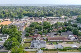 38 Park Ave, Amityville, NY 11701 - Photo 11