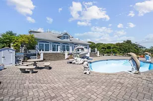 48 S Old Neck Rd, Center Moriches, NY 11934 - Photo 21