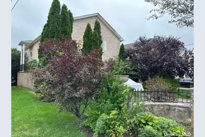 150-123 Powells Cove Boulevard, Whitestone, NY 11357 - Photo 5