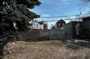 90 Jackie Robinson Pkwy, Brooklyn, NY 11208 - Photo 9