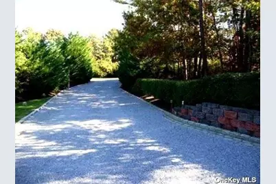 9 Kate Court, East Quogue, NY 11942 - Photo 5