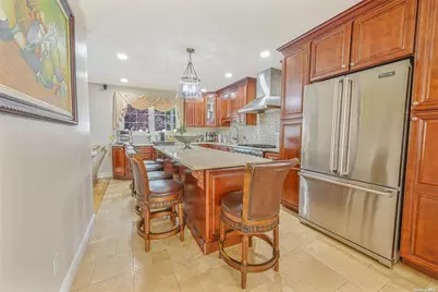 1056 North Drive, Merrick, NY 11566 - Photo 9