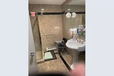 5 Devonshire Lane, Great Neck, NY 11023 - Photo 3