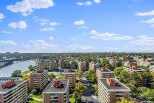 166-25 Powells Cove Blvd, Whitestone, NY 11357 - Photo 25