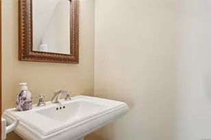 156 Ram Island Dr, Shelter Island, NY 11964 - Photo 31