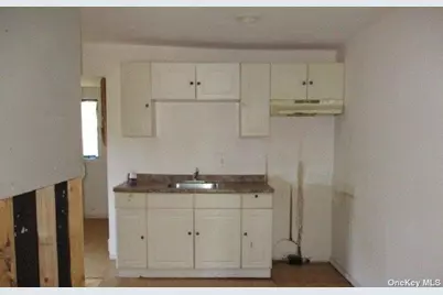 70 Beech Street, Lake Grove, NY 11755 - Photo 15