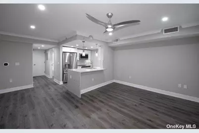 100 Glen Street #N2118, Glen Cove, NY 11542 - Photo 3