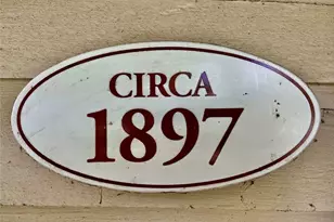 151 Bay Ave, Greenport, NY 11944 - Photo 21