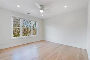 15 Woodhaven Dr, Sound Beach, NY 11789 - Photo 21