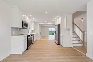 15 Woodhaven Dr, Sound Beach, NY 11789 - Photo 9