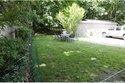 39 Halsey Avenue, Southampton, NY 11968 - Photo 5